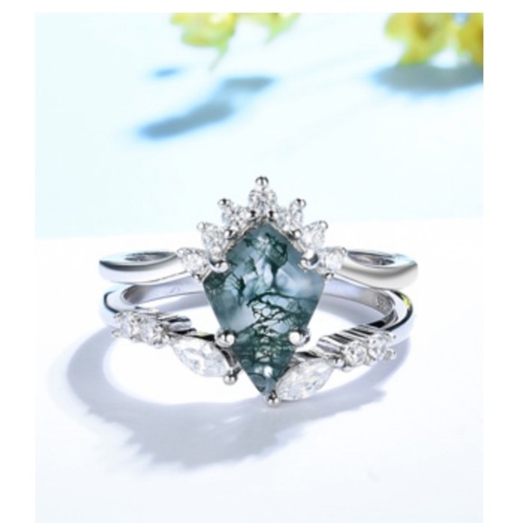 14k White Gold Vintage Kite Moss Agate Diamond Engagement Wedding Rings